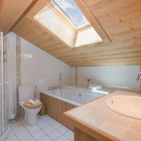 Les Chosalets Chalet Sleeps 6 Шамони