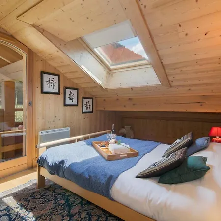Шале Les Chosalets Chalet Sleeps 6